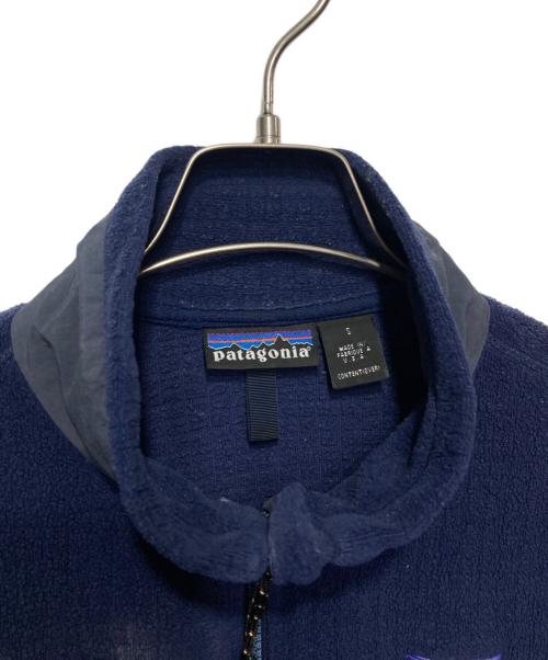 Patagonia（パタゴニア）Patagonia (パタゴニア) R3フリースジャケット ネイビー サイズ:Sの古着・服飾アイテム