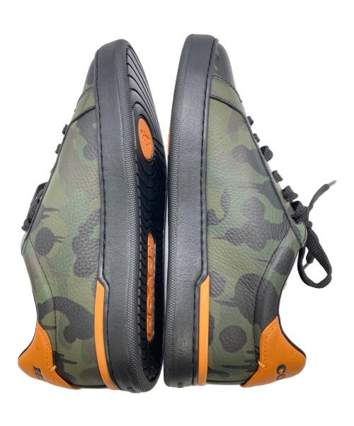 COACH（コーチ）COACH (コーチ) スニーカー カーキ サイズ:US:7.5Dの古着・服飾アイテム