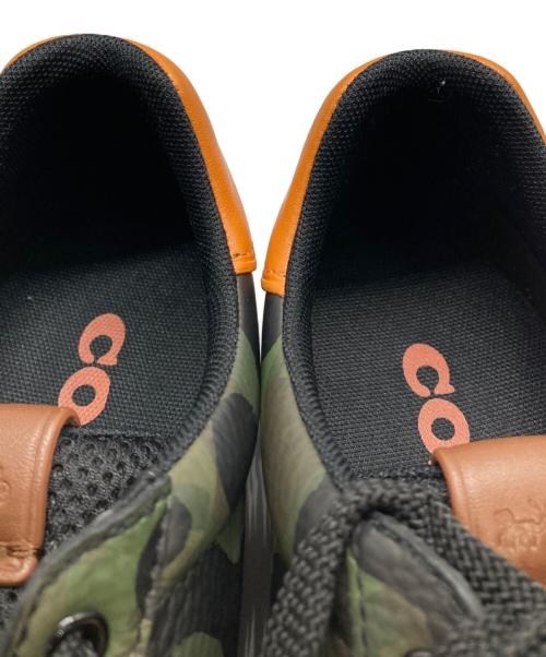 COACH（コーチ）COACH (コーチ) スニーカー カーキ サイズ:US:7.5Dの古着・服飾アイテム