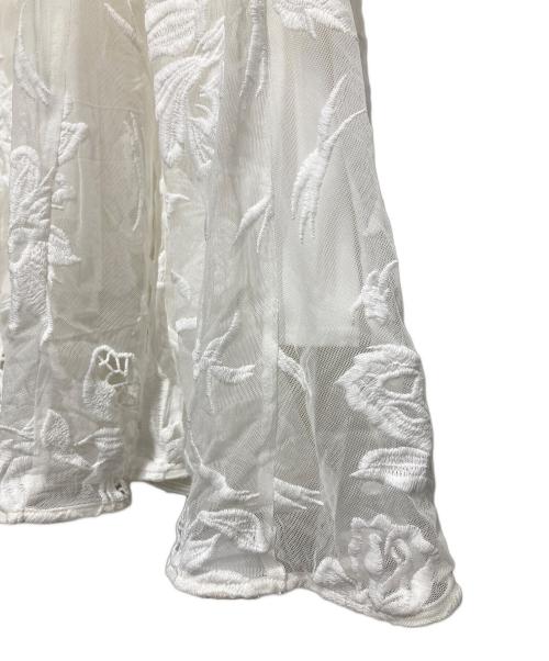 anuans（アニュアンス）anuans (アニュアンス) チュールエンブロイダリーレーススカート ホワイト サイズ:Mの古着・服飾アイテム