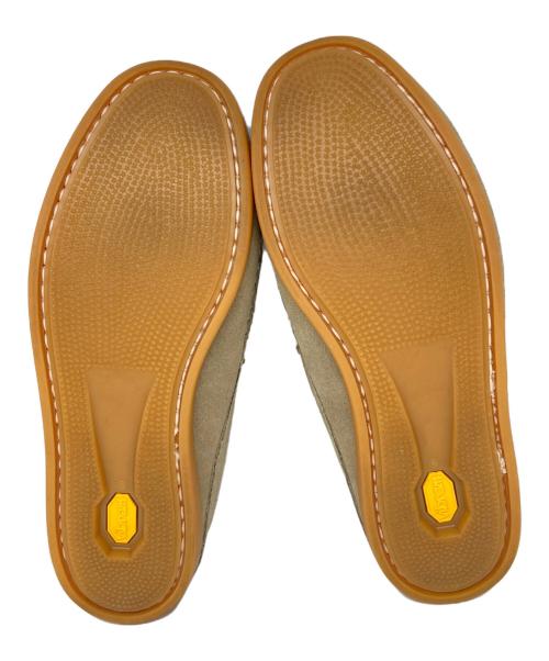 easy moc（イージーモック）easy moc (イージーモック) Engineered Garments (エンジニアドガーメンツ) モカシンシューズ ベージュ サイズ:7の古着・服飾アイテム