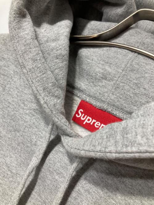 SUPREME（シュプリーム）Supreme (シュプリーム) ENAMEL SMALL BOX HOODED SWEATSHIRT グレー サイズ:Lの古着・服飾アイテム