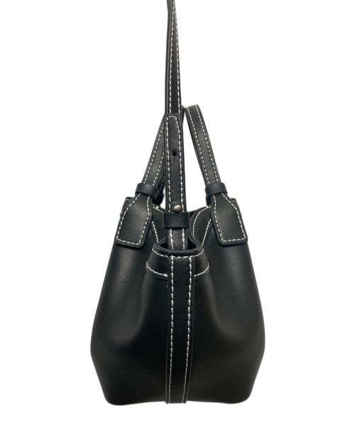 FOLNUA（フォルニュア）FOLNUA (フォルニュア) PETIT SHELL BAG ブラックの古着・服飾アイテム