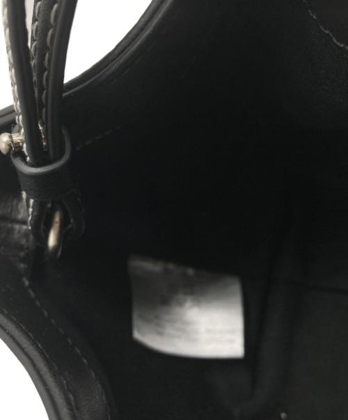 FOLNUA（フォルニュア）FOLNUA (フォルニュア) PETIT SHELL BAG ブラックの古着・服飾アイテム