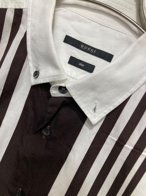 GUCCI（グッチ）GUCCI (グッチ) 半袖シャツ ホワイト×ブラウン サイズ:43/17の古着・服飾アイテム
