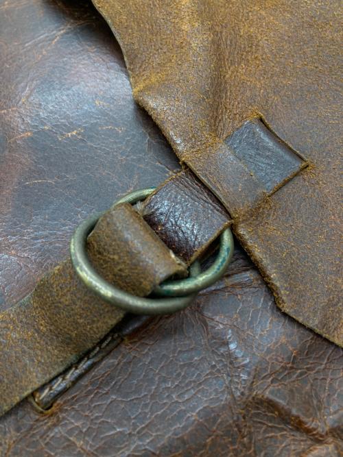 arts&crafts（アーツアンドクラフツ）arts&crafts (アーツアンドクラフツ) レザーショルダーバッグ ブラウンの古着・服飾アイテム