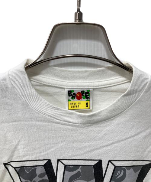 A BATHING APE（アベイシングエイプ）A BATHING APE (アベイシングエイプ) プリントTシャツ ホワイト サイズ:Sの古着・服飾アイテム