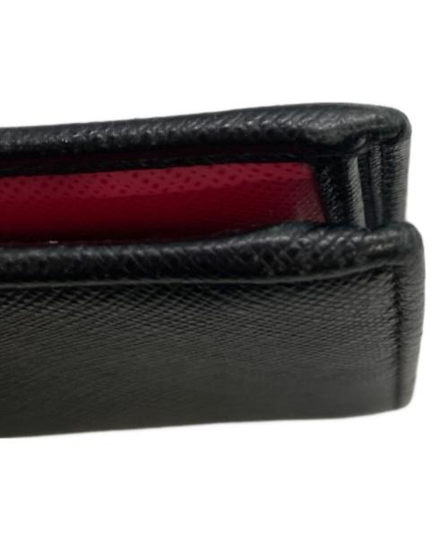 PRADA（プラダ）PRADA (プラダ) バイカラー2つ折り財布 ブラックの古着・服飾アイテム