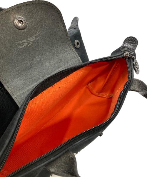 LONGCHAMP（ロンシャン）LONGCHAMP (ロンシャン) ハンドバッグ ブラックの古着・服飾アイテム
