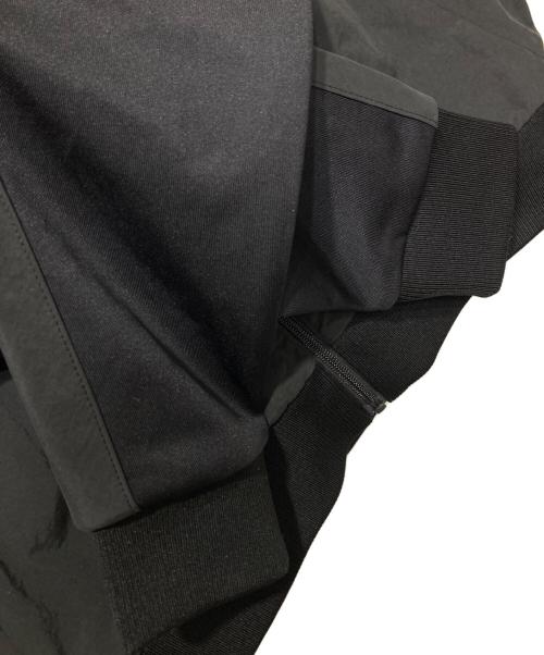 FRED PERRY（フレッドペリー）FRED PERRY (フレッドペリー) WOVEN PANEL TRACK JACKET/ウーブンパネルトラックジャケット ブラック サイズ:Mの古着・服飾アイテム