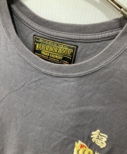 NEIGHBORHOOD（ネイバーフッド）NEIGHBORHOOD (ネイバーフッド) 刺繍Ｔシャツ グレー サイズ:Lの古着・服飾アイテム