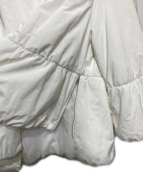 ADORE（アドーア）ADORE (アドーア) ライトパディングジャケット ホワイト サイズ:38の古着・服飾アイテム