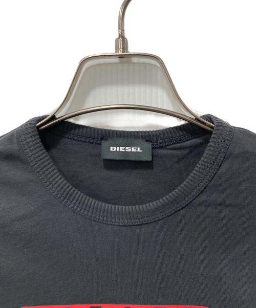 DIESEL（ディーゼル）DIESEL (ディーゼル) プリントTシャツ グレー サイズ:12の古着・服飾アイテム