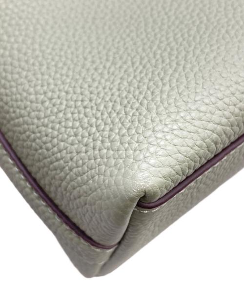 +grace（プラスグレース）+grace (プラスグレース) Nシュリンクツイストメタルショルダーバッグ グリーンの古着・服飾アイテム