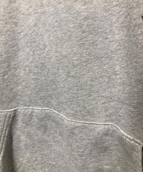 JOURNAL STANDARD relume（ジャーナルスタンダード レリューム）JOURNAL STANDARD relume Snow peak (スノーピーク) 別注 Classic Logo Printed パーカー/別注 クラシック ロコ゛ プリンテッド パーカー グレー サイズ:Mの古着・服飾アイテム