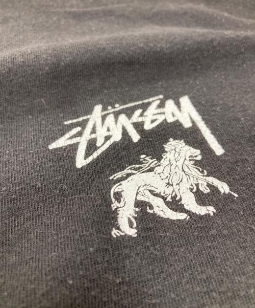 stussy（ステューシー）stussy (ステューシー) プリントTシャツ ブラック サイズ:XLの古着・服飾アイテム
