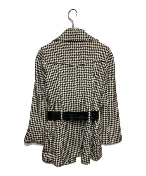 BURBERRY（バーバリー）BURBERRY (バーバリー) ショートコート ホワイト×ブラック サイズ:38の古着・服飾アイテム