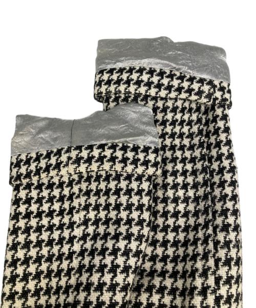 BURBERRY（バーバリー）BURBERRY (バーバリー) ショートコート ホワイト×ブラック サイズ:38の古着・服飾アイテム