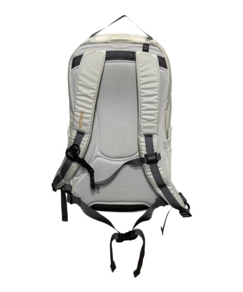 ARC'TERYX（アークテリクス）ARC'TERYX (アークテリクス) BEAMS (ビームス) 別注Mantis 26 Backpack ホワイトの古着・服飾アイテム