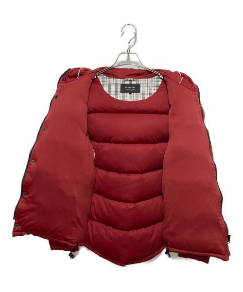 BURBERRY BLACK LABEL（バーバリーブラックレーベル）BURBERRY BLACK LABEL (バーバリーブラックレーベル) ダウンジャケット レッド サイズ:Lの古着・服飾アイテム