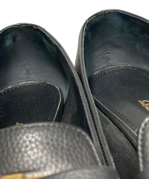 Salvatore Ferragamo（サルヴァトーレ フェラガモ）Salvatore Ferragamo (サルヴァトーレ フェラガモ) ヴァラレザーパンプス ブラック サイズ:7Cの古着・服飾アイテム