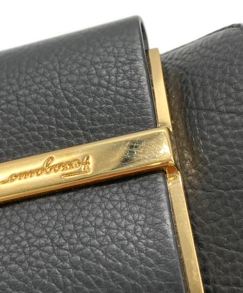 Salvatore Ferragamo（サルヴァトーレ フェラガモ）Salvatore Ferragamo (サルヴァトーレ フェラガモ) ヴァラレザーパンプス ブラック サイズ:7Cの古着・服飾アイテム