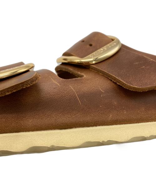 BIRKENSTOCK（ビルケンシュトック）BIRKENSTOCK (ビルケンシュトック) アリゾナビッグバングル/サンダル/Arizona Big Buckle ブラウン サイズ:24㎝の古着・服飾アイテム