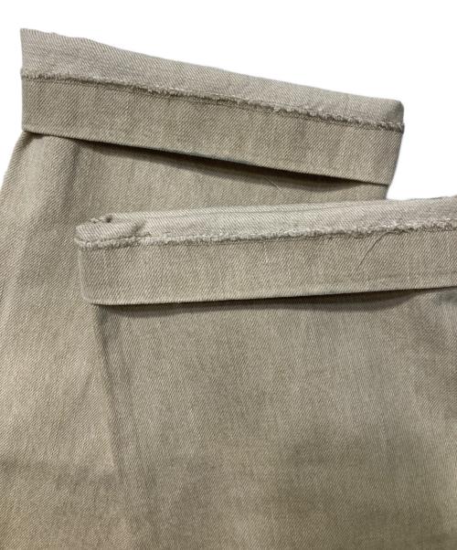 THE SHISHIKUI（シシクイ）THE SHISHIKUI (シシクイ) ベーシックジーンズ ベージュ サイズ:27の古着・服飾アイテム