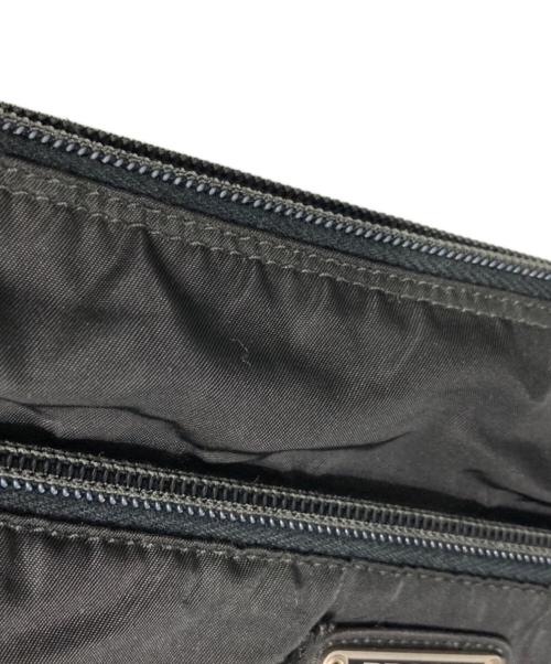 PRADA（プラダ）PRADA (プラダ) ショルダーバッグ ブラックの古着・服飾アイテム