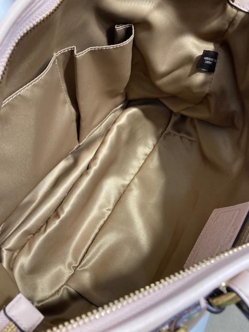COACH（コーチ）COACH (コーチ) 2WAYバッグ ピンクの古着・服飾アイテム