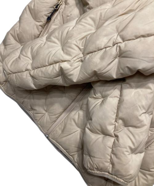 THE NORTH FACE（ザ ノース フェイス）THE NORTH FACE (ザ ノース フェイス) アストロ ライト フーディ ベージュ サイズ:Mの古着・服飾アイテム