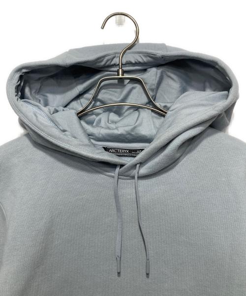 ARC'TERYX（アークテリクス）ARC'TERYX (アークテリクス) EMBLEM FLEECE HOODY/エンブレム フリース フーディ スカイブルー サイズ:Sの古着・服飾アイテム