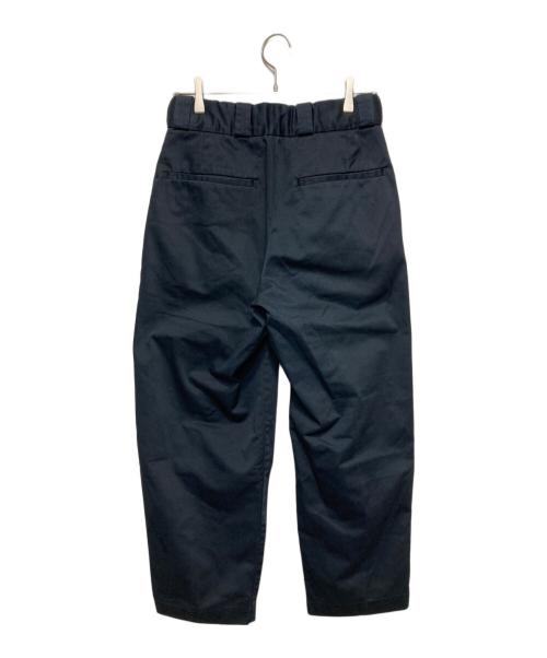 CAHLUMN（カウラム）CAHLUMN (カウラム) TC Twill 1 Tuck Pants ネイビー サイズ:Mの古着・服飾アイテム