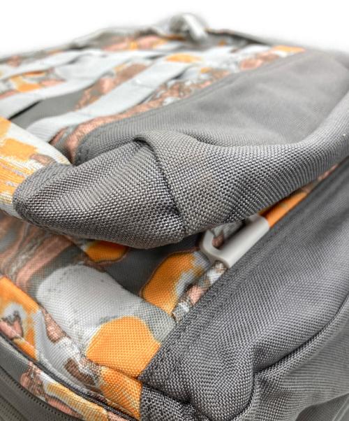 5.11（タクティカル）5.11 (タクティカル) MIRA 2 in 1 Pack グレー×オレンジの古着・服飾アイテム