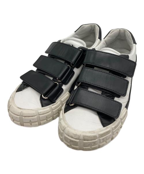 PRADA（プラダ）PRADA (プラダ) ベルクロスニーカー ホワイト×ブラック サイズ:7 1/2の古着・服飾アイテム
