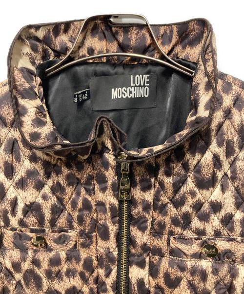 LOVE MOSCHINO（ラブモスキーノ）LOVE MOSCHINO (ラブモスキーノ) キルティングジャケット ベージュ サイズ:D38の古着・服飾アイテム