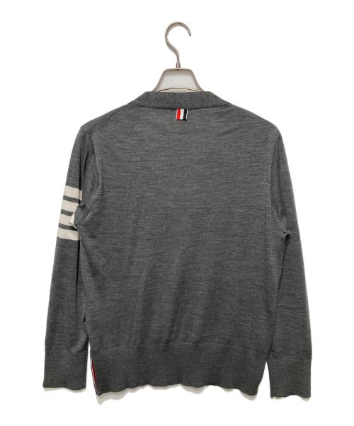 Thom Browne（トムブラウン）Thom Browne (トムブラウン) ファインメリノウール 4-BAR クラシックカーディガン グレー サイズ:2の古着・服飾アイテム