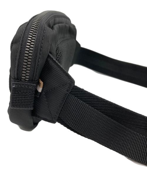 HUGO BOSS（ヒューゴ ボス）HUGO BOSS (ヒューゴ ボス) ロゴウエストバッグ ブラックの古着・服飾アイテム