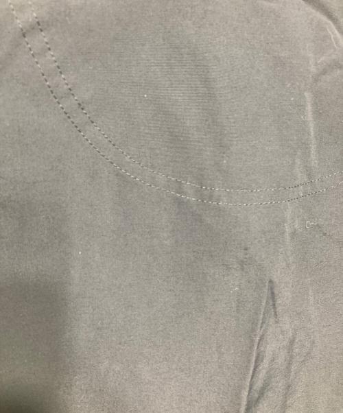 BURBERRY BLACK LABEL（バーバリーブラックレーベル）BURBERRY BLACK LABEL (バーバリーブラックレーベル) コットンナイロンシャツ ブラック サイズ:3の古着・服飾アイテム