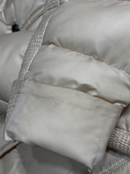 BURBERRY（バーバリー）BURBERRY (バーバリー) ダウンコート ベージュ サイズ:40の古着・服飾アイテム