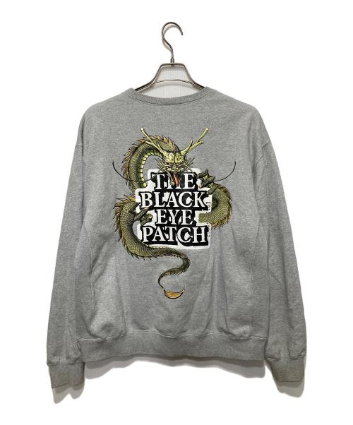 THE BLACK EYE PATCH（ブラックアイパッチ）THE BLACK EYE PATCH (ブラックアイパッチ) OG DRAGON CREW SWEAT グレー サイズ:Lの古着・服飾アイテム