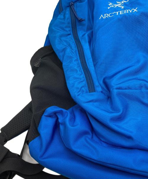 ARC'TERYX（アークテリクス）ARC'TERYX (アークテリクス) MANTIS 26L DAYPACK/バックパック ネイビーの古着・服飾アイテム