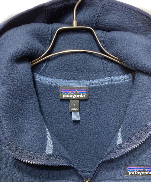 Patagonia（パタゴニア）Patagonia (パタゴニア) ウィメンズ・レトロ・パイル・フーディ ネイビー サイズ:Mの古着・服飾アイテム