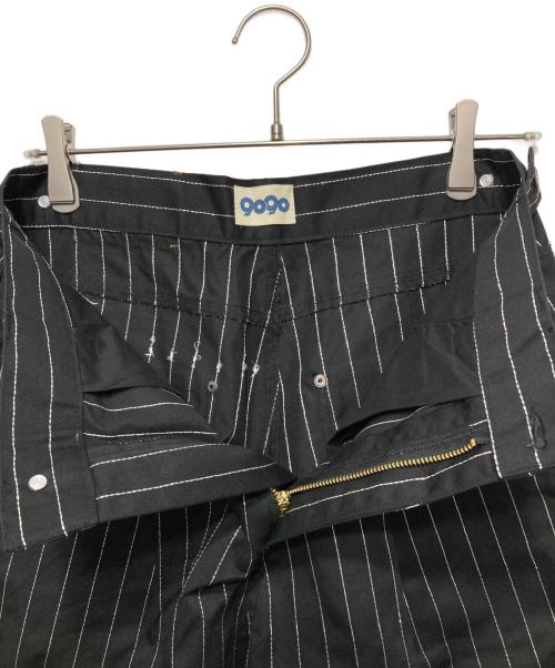 9090（9090）9090 (9090) Stripe Tuck Buggy Pants/ストライプ タック バギー パンツ ブラック サイズ:Ｍの古着・服飾アイテム