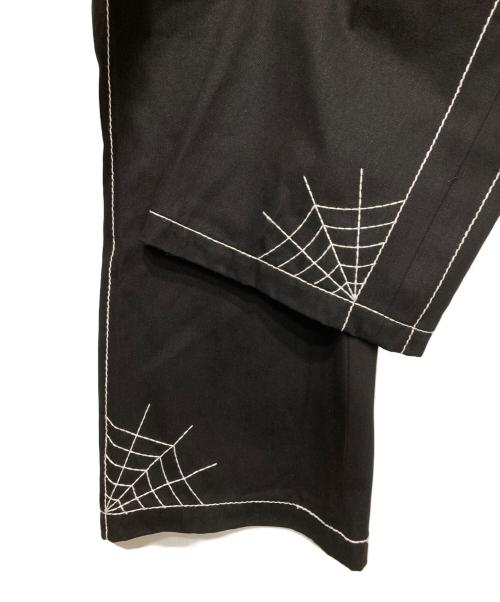 HIGH-GATE（ハイゲート）HIGH-GATE (ハイゲート) 蜘蛛の巣刺繍デニムパンツ ブラック サイズ:１の古着・服飾アイテム