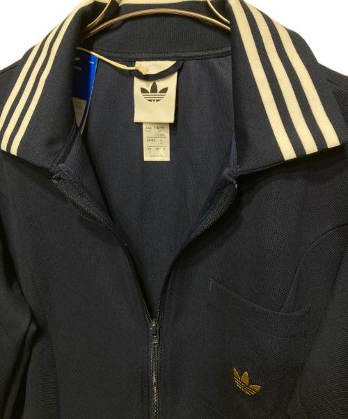 adidas（アディダス）adidas (アディダス) レトロ ブルゾン/RETRO COLLAR TJ FOR BEAUTY&YOUTH ネイビー サイズ:XS 未使用品の古着・服飾アイテム