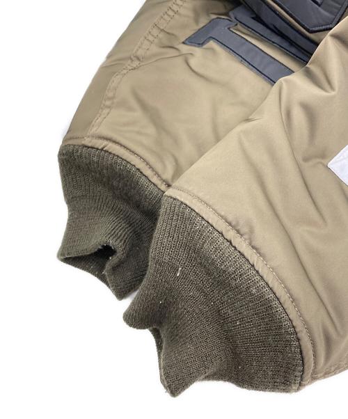 AVIREX（アヴィレックス）AVIREX (アヴィレックス) CUSTOM CWU TOP GUN JACKET/カスタム CWU トップガン ジャケット ブラウン サイズ:Lの古着・服飾アイテム