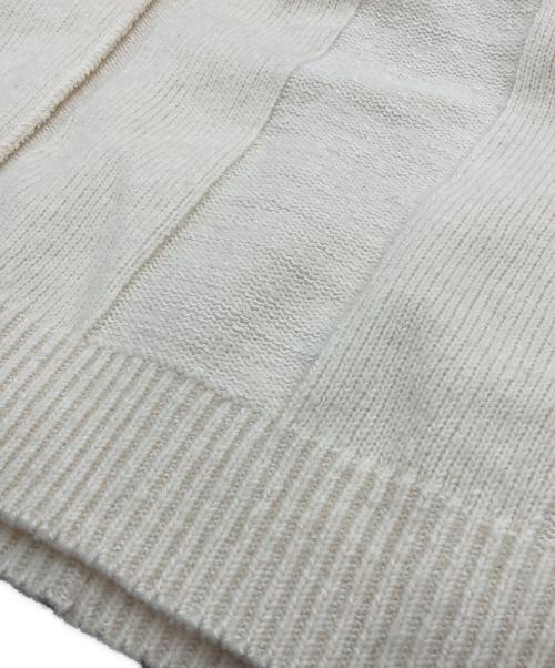 ISSUETHINGS（イシューシングス）ISSUETHINGS (イシューシングス) ハイネックニット ベージュ サイズ:2の古着・服飾アイテム