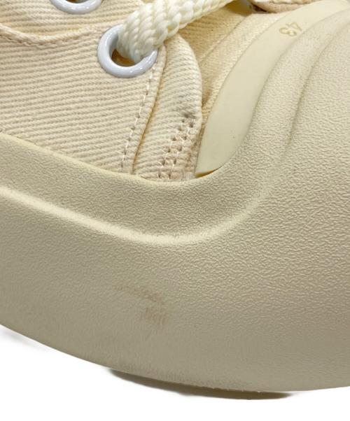 OCAI（オカイ）Ocai (オカイ) ローカットスニーカー ベージュ サイズ:27.0の古着・服飾アイテム