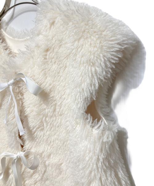 HYEON（ヘヨン）HYEON (ヘヨン) ファージレ/ベスト アイボリー サイズ:Fの古着・服飾アイテム